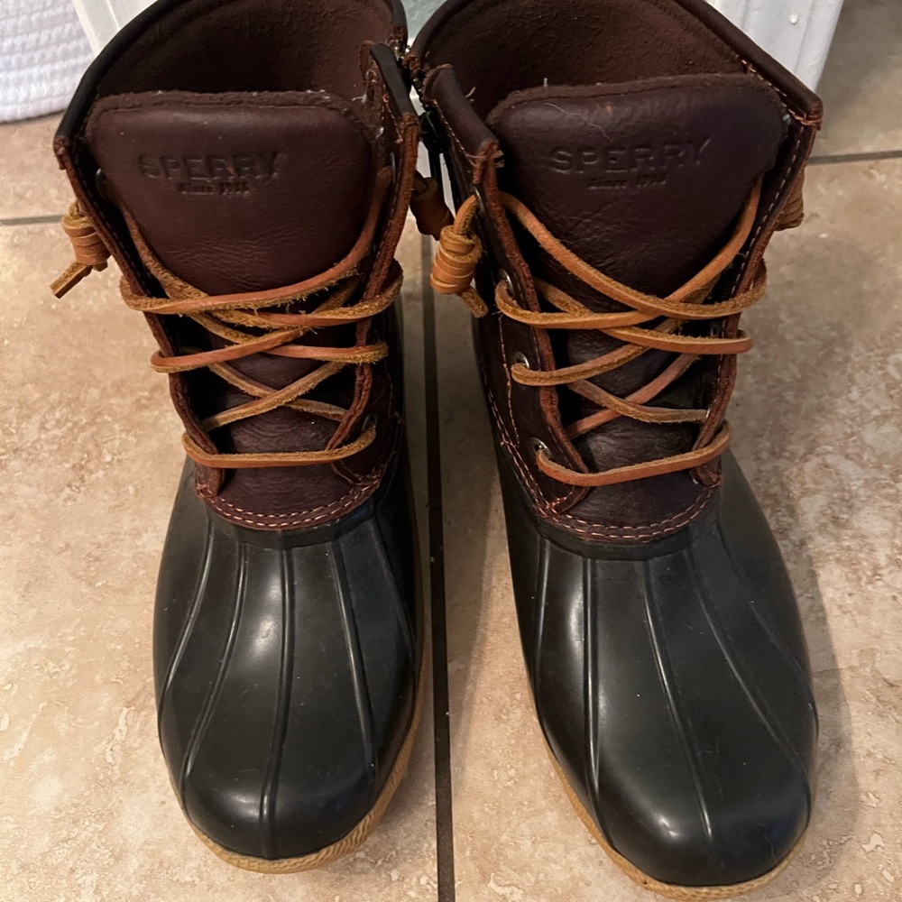 Womens Sperry duck boots